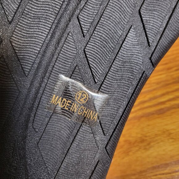 Speedo Men's Crossover Slide Sandals Size 12 Black/Red NEW - Picture 4 of 8